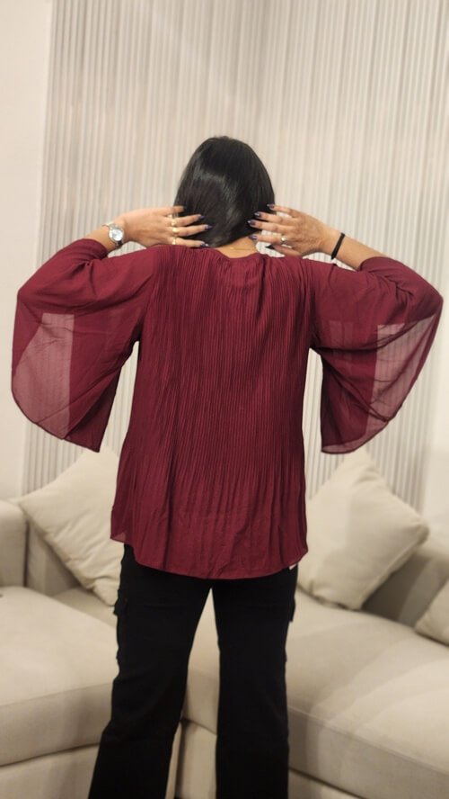 Women’s Top Pleated Off