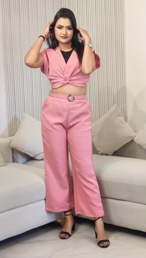 Crop-Top and Trousers