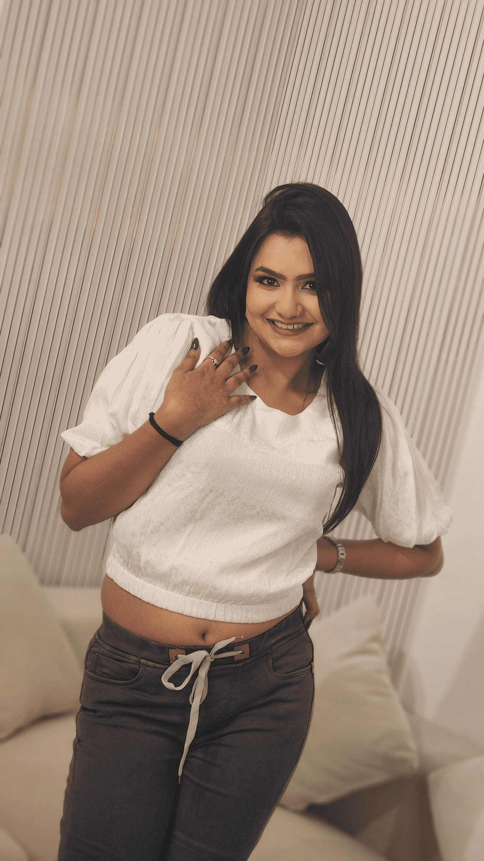 Women Solid Round Neck Crop Top