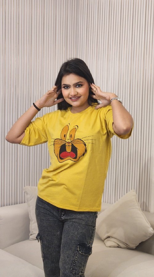 Women Graphic Bug Bunny Printed Round Neck Pure Cotton T-shirt