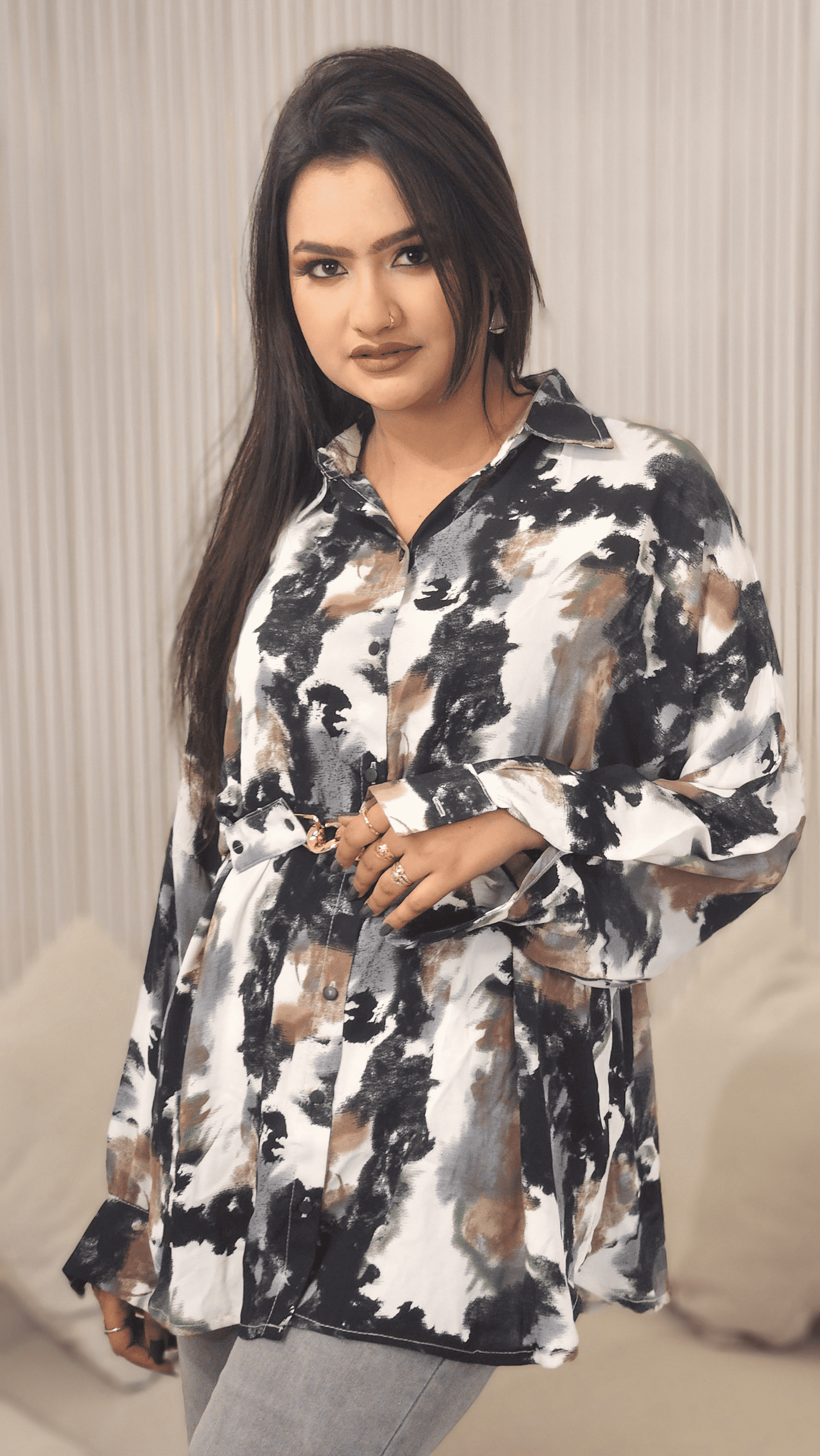 Long Cuffed Sleeves Shirt