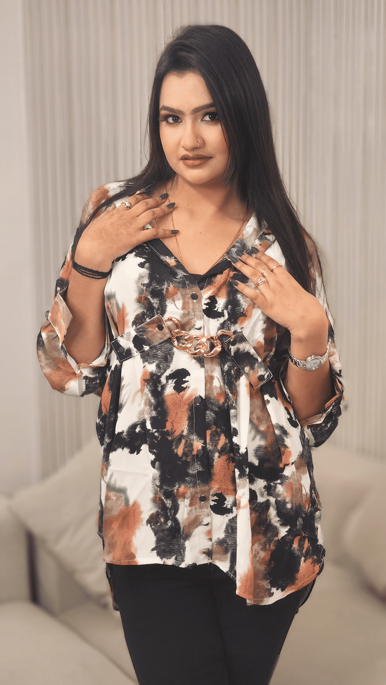 Long Cuffed Sleeves Shirt