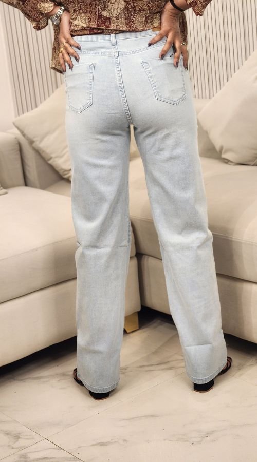 Women Straight Fit Jeans
